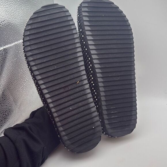 CUSHIONAIRE Women's Shimmer Rhinestone Bling Footbed Clog SIZE 8.5 WIDE BLACK - Picture 7 of 7